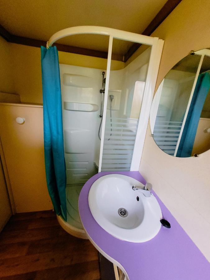 Camping Les Hirondelles Bourg-Sainte-Marie Dış mekan fotoğraf