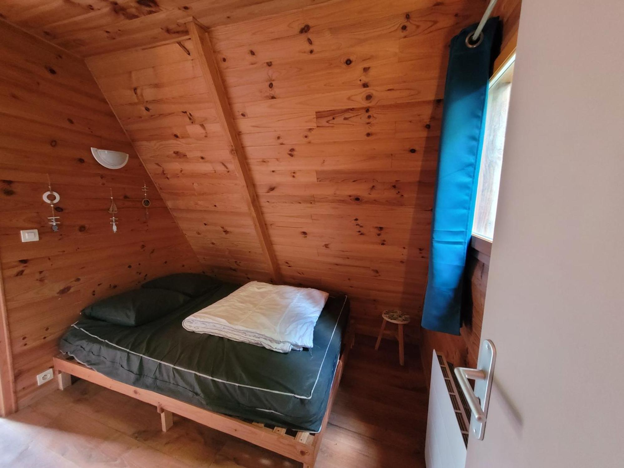 Camping Les Hirondelles Bourg-Sainte-Marie Dış mekan fotoğraf