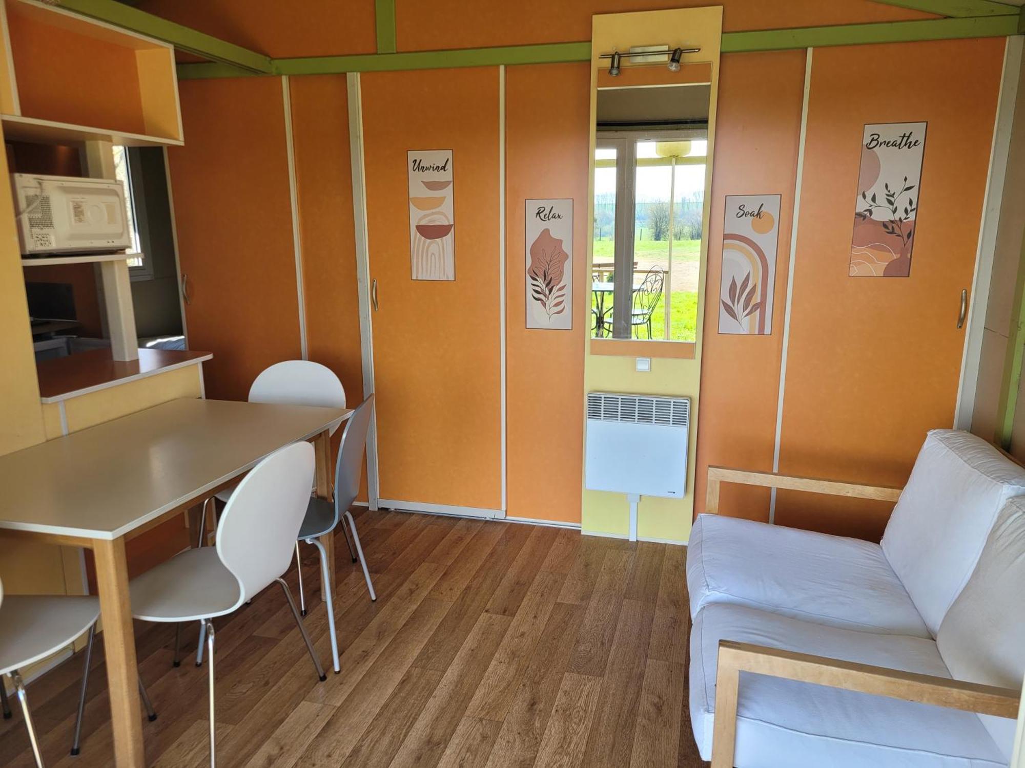 Camping Les Hirondelles Bourg-Sainte-Marie Dış mekan fotoğraf